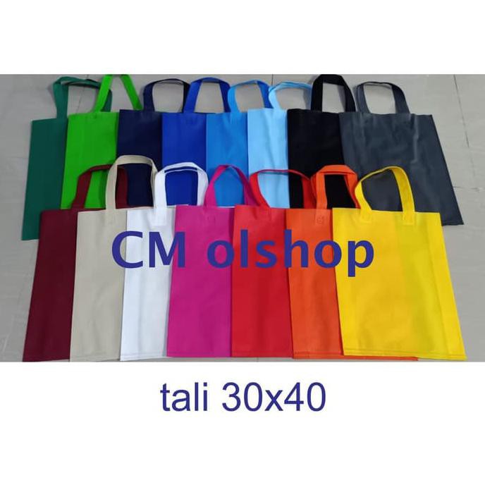 

Dijual Tas Spunbond 30 X 40 Tali Grosir - Navy Promo