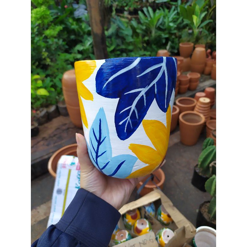 

pot bunga lukis