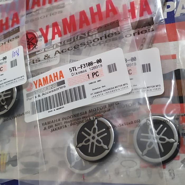EMBLEM TAMENG MIO YAMAHA ORIGINAL