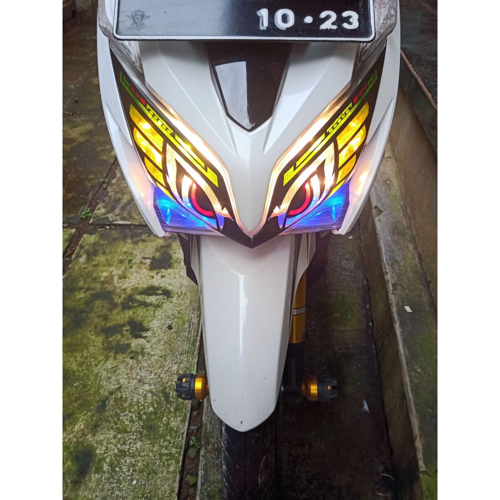 Stiker sticker lampu depan Vario 125 old mata elang + alis keren murah