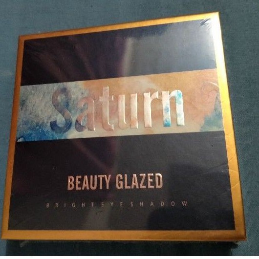 BEAUTY GLAZED EYESHADOW SATURN