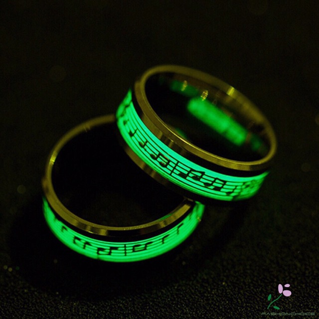 Cincin  titanium untuk cewek/ cowok glowing in the dark cincin couple titanium cincin ring