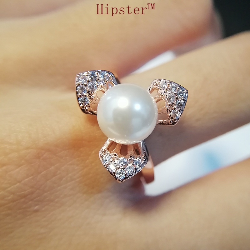 Popular Creative Design Personalized Inlaid Full Diamond Leaf Pearl Ring