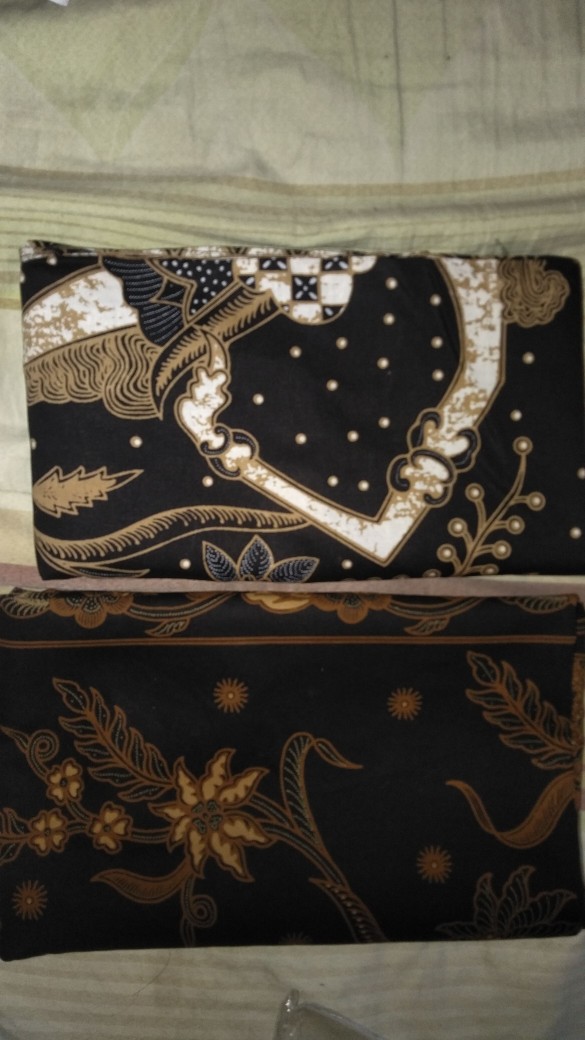 Terlaris!!!  Sarung Batik Solo Premium Seri Dengan Tumpal