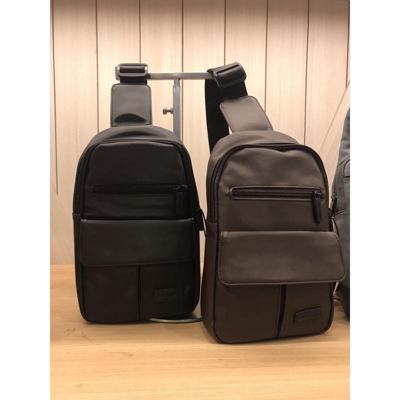 Chest bag hush puppies 912 pria sale