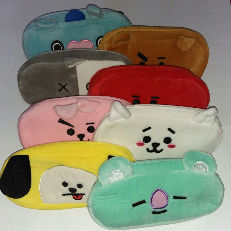 

Tempat pensil bt21 bulu halus