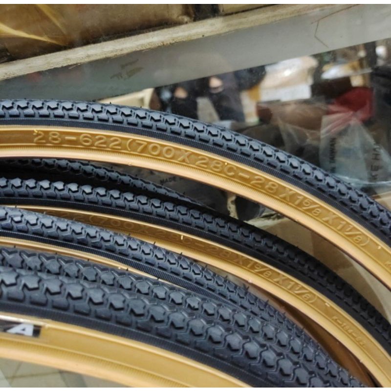 Ban 700c 700x28c gumwall tanwall brown