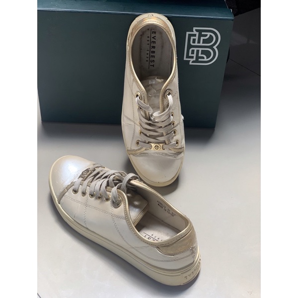 Preloved ♥️ Sepatu everbest woman size 36