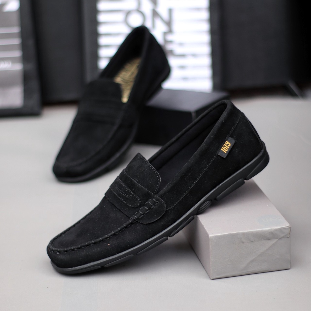 SEPATUS LIP ON PRIA LOAFER BOI GA FOOTWEAR SUEDE PREMIUM CASUAL SEPATU PANTOFEL SLIP ON PRIA KERJA KANTOR SANTAI PESTA KONDANGAN NYAMAN || SLIP ON PRIA PANSUS TRANDY 2022