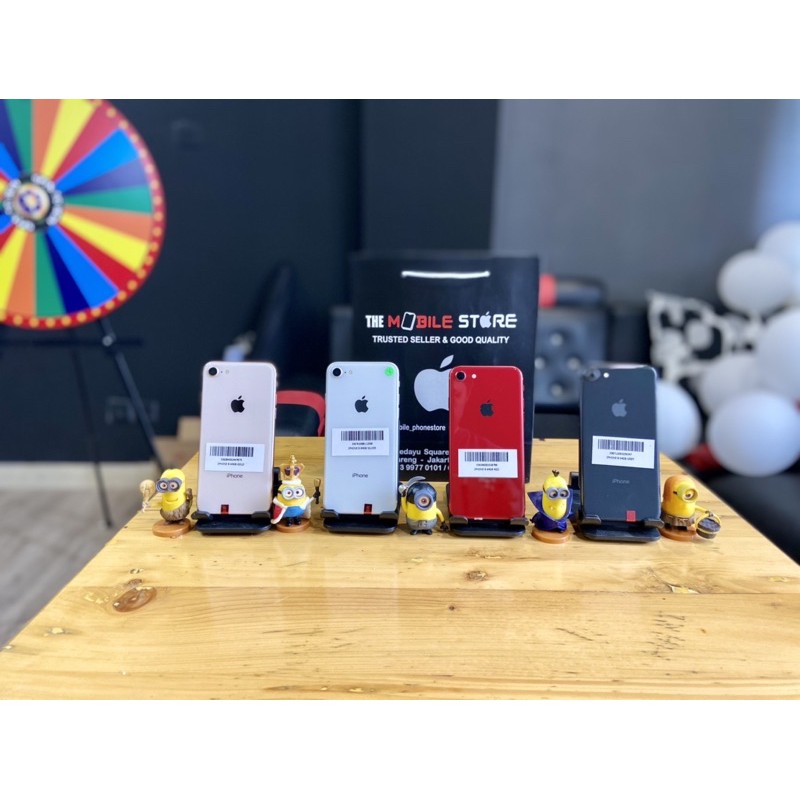 iPhone 8 64GB SECOND ORIGINAL FULLSET MULUS LIKE NEW