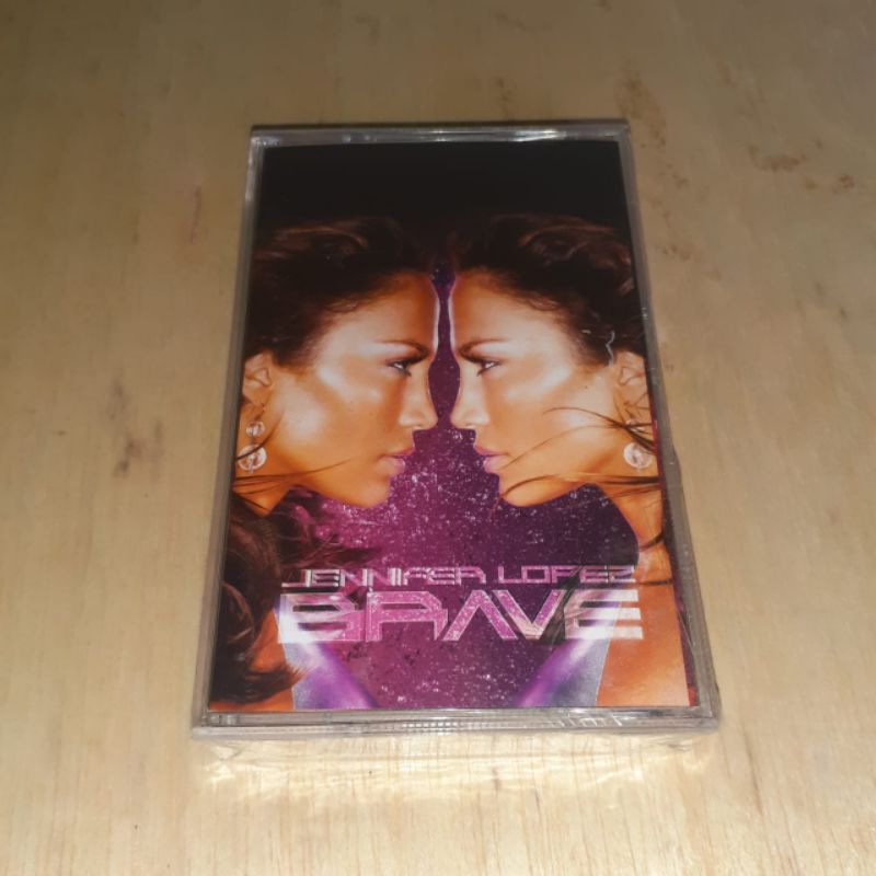 Kaset JENNIFER LOPEZ - Brave