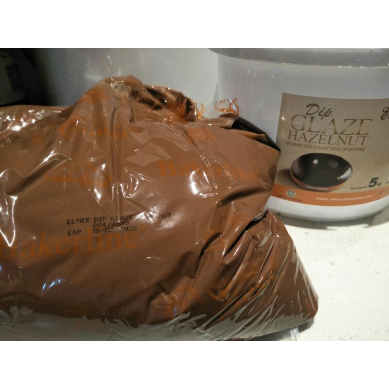 

Ay00! Elmer Dip Glaze Hazelnut 5 Kg