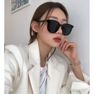 Kacamata Hitam Pria / Wanita Model Retro Frame Besar Anti Uv