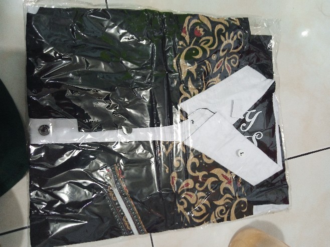 Kemeja Batik Vino Kombinasi Batik