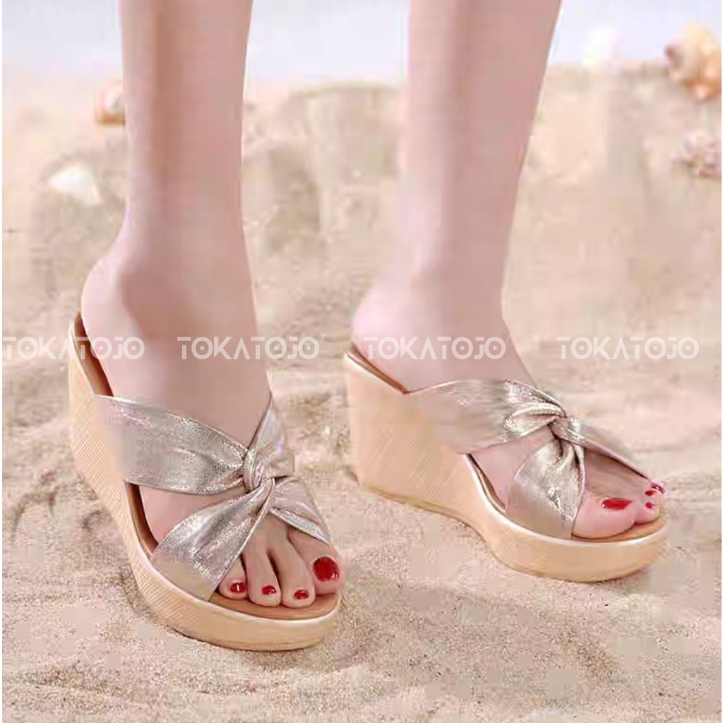 Tokatojo Sandal Wanita korea silang terbaru/Sandal wedges wanita kekinian simpel dan ringan/Sandal wedges wanita motif terbaru ME013LIST