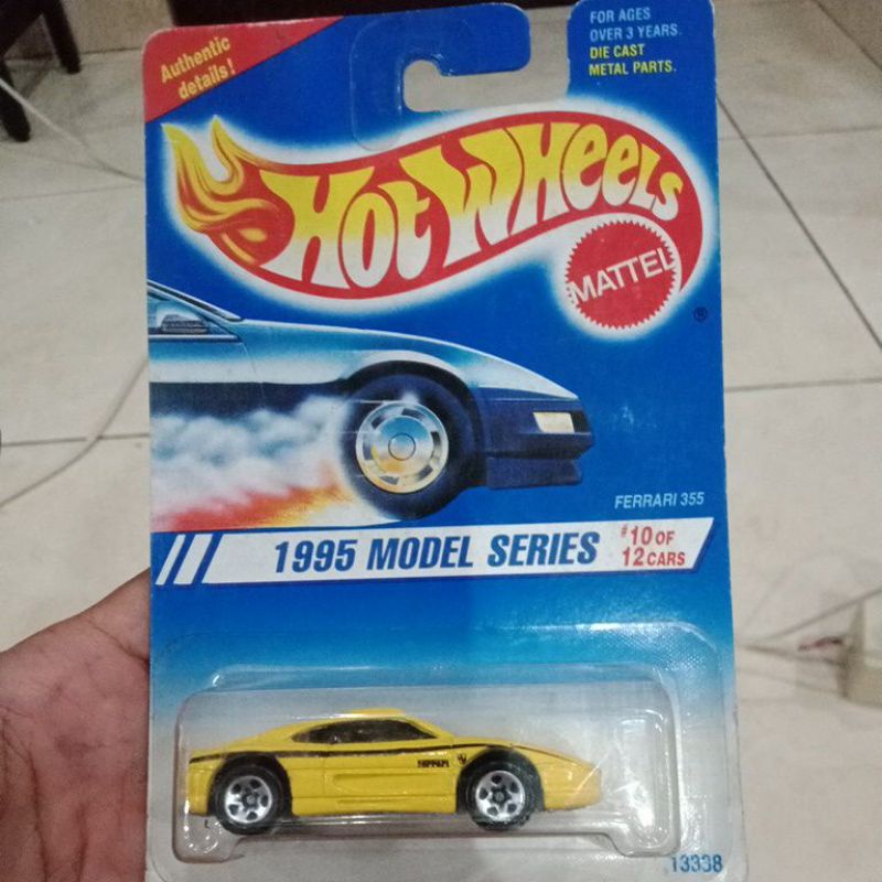 Hot wheels Ferrari 355 kuning