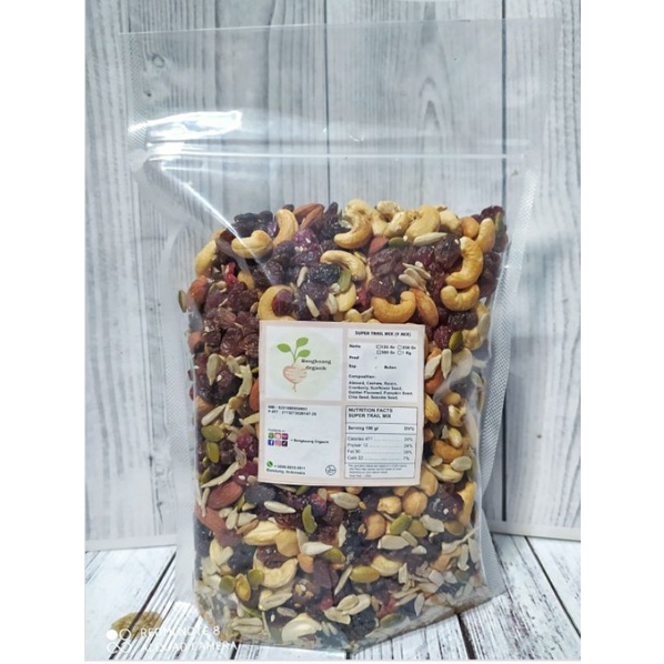 SUPER TRAIL MIX 1Kg - Almond, Cranberry, Pumpkin Seed, Cashew, Raisin, Sunflower Seed