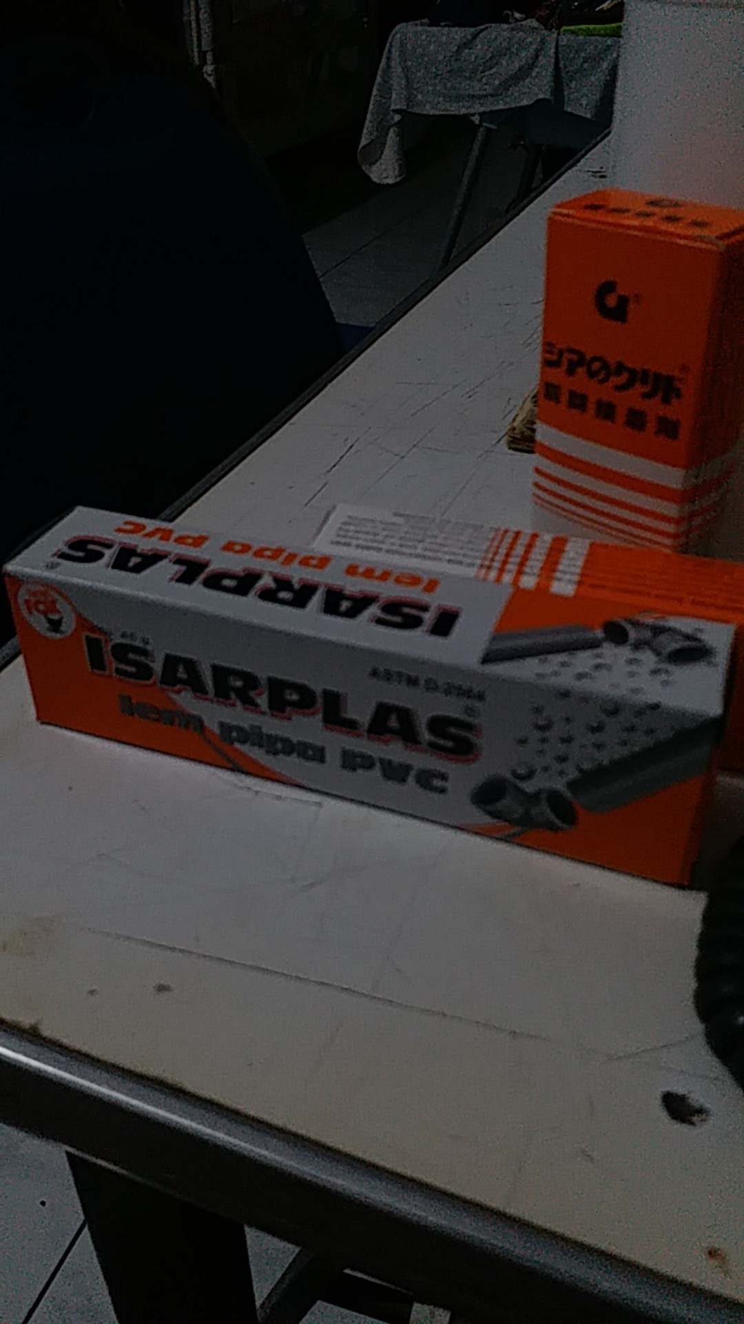 Lem Pipa Tube Isarplas