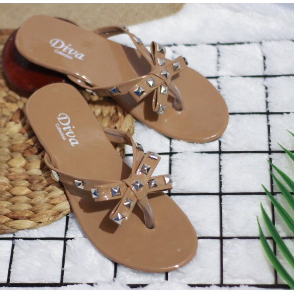 Sandal Wanita Jepit pita Pyramid VT 11