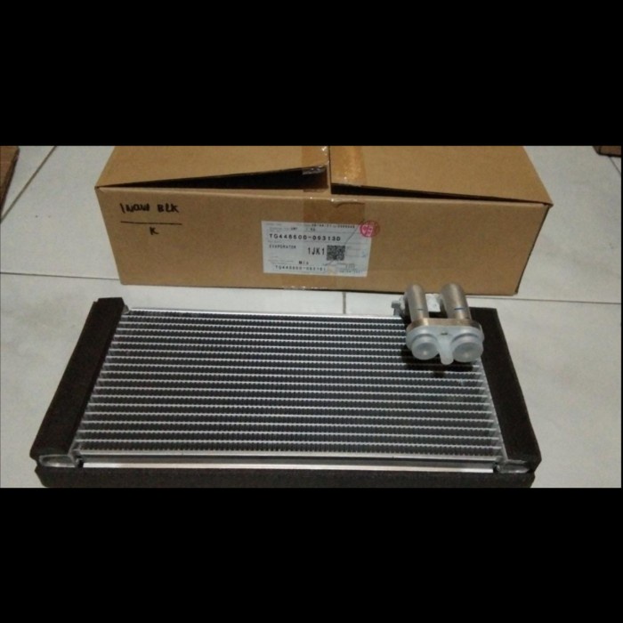 Evaporator Cooling Coil Ac Mobil Innova belakang DENSO