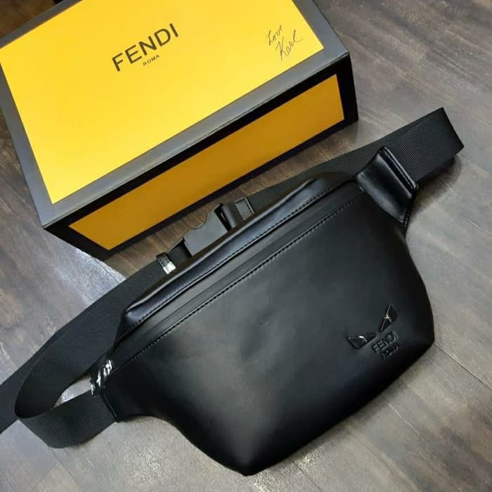 tas selempang fendi roma black waistbag black