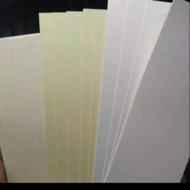 

Kertas linen import 216 GSM A4 isi 5 lembar