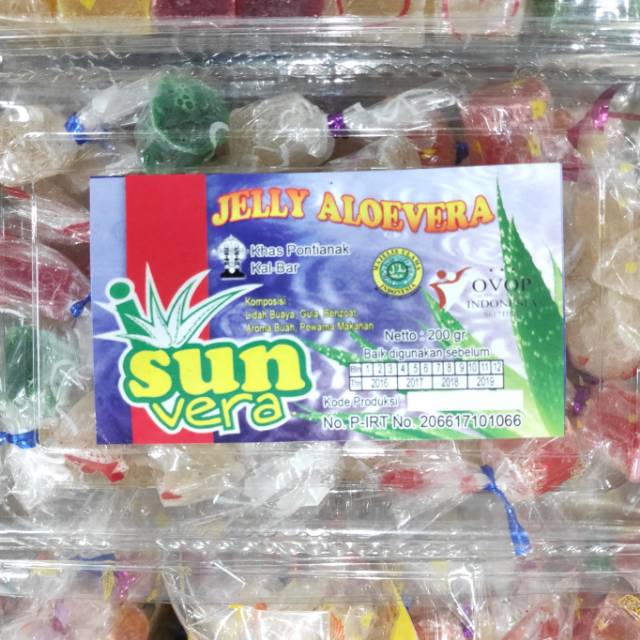 

Jelly lidah buaya kemasan kotak mika ukuran sedang