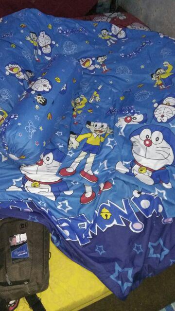 Sprei Doraemon Star Uk 90, 100, 120, 160, 180, 200