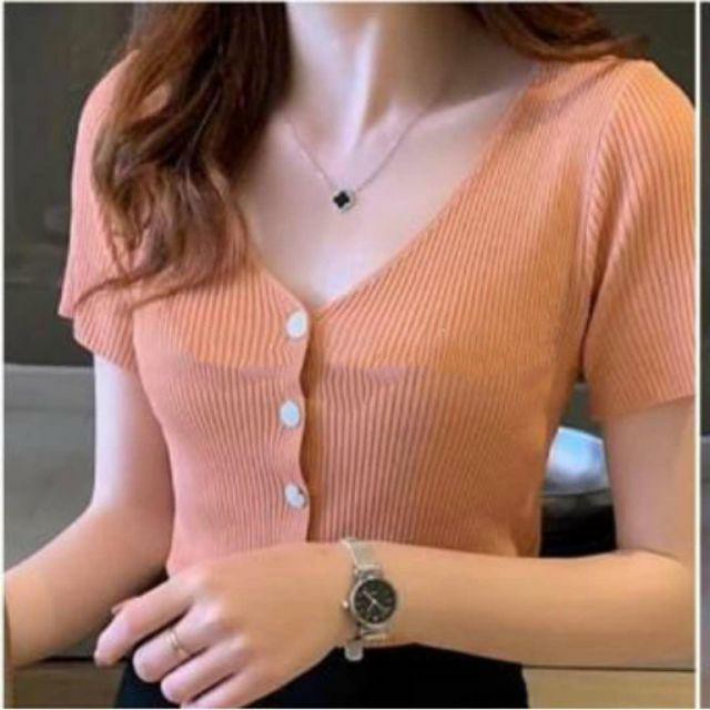 Tq88indonesia Fashion Baju Rajut Wanita Kekinian / Blouse Rajut Naomi Vneck  Lengan Pendek /Blus / Baju Natal Wanita