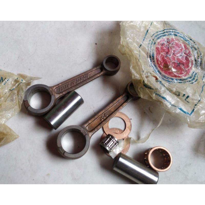 STANG PISTON SUZUKI RC 100/110 ORI