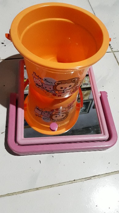 Pl-8 Pail 0.5 Gallons Ember 12 Gallons Lion Star