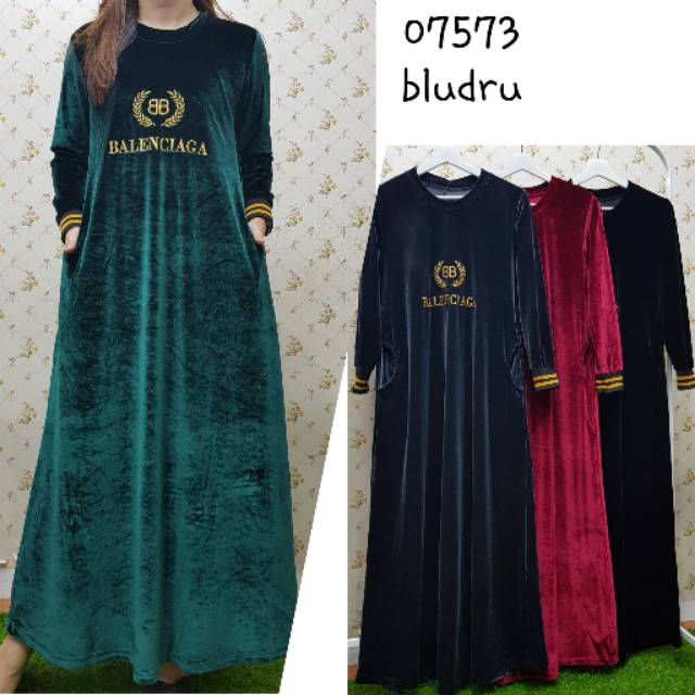 Gamis bludru