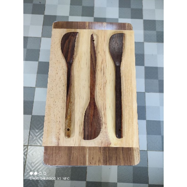 Sutil / Sendok / Sodet / Spatula Kayu Sonokeling P35 Solet