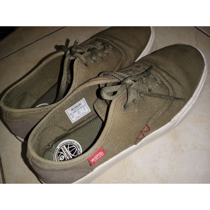 SEPATU WAKAI ORIGINAL FROM STORE (SALE+HADIAH GRATIS)!!!!