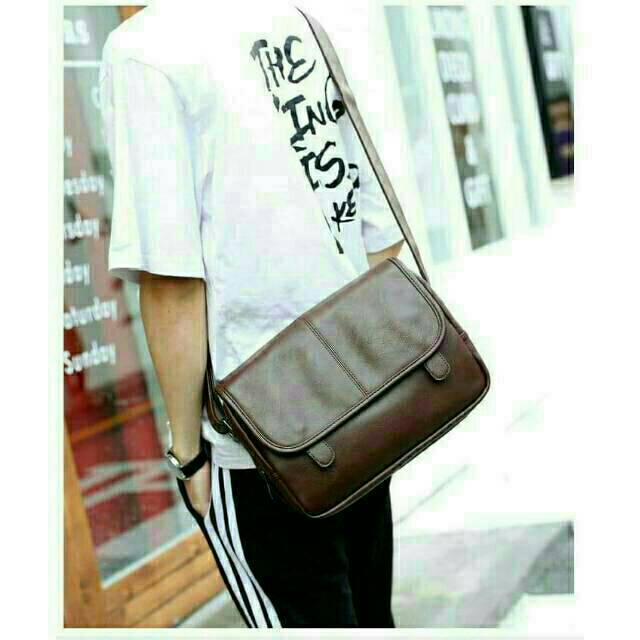 TAS SELEMPANG PRIA-TAS IMPOR-SLINGBAG-TAS KULIT-TAS KERJA-TAS KULIAH-TAS BRANDED COWOK-TAS KEREN