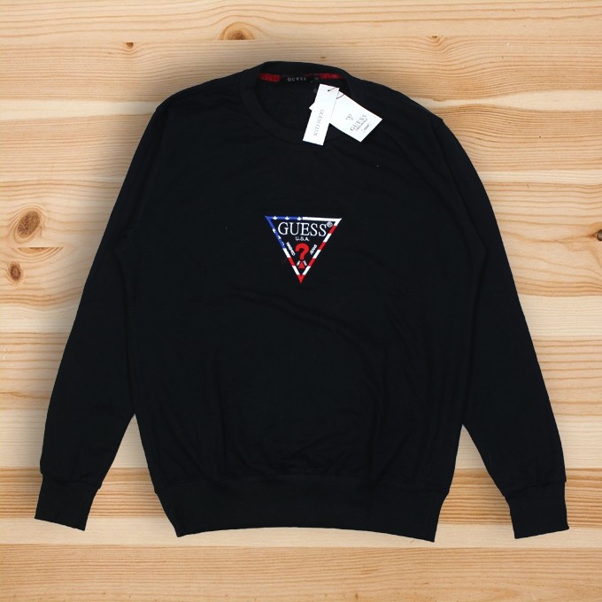 CREWNECK SWEATER GUESS INTERNATIONAL USA LOGO BORDIR BACK FONT BLACK