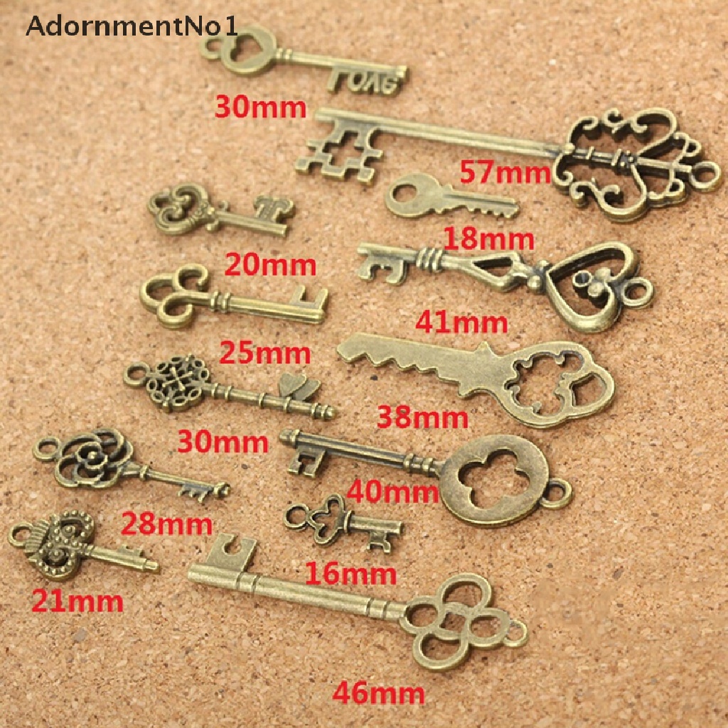 (AdornmentNo1) 13pcs / Set Liontin Bentuk Kunci Gaya Vintage Bahan Metal Untuk Aksesoris Perhiasan