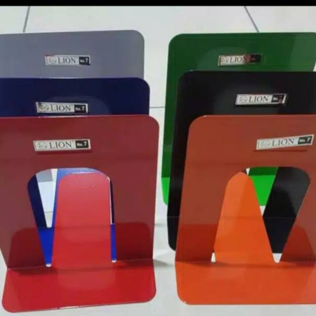 

Stand Book Lion No.7 / Book Ends Lion No.7 / Penyanggah Buku
