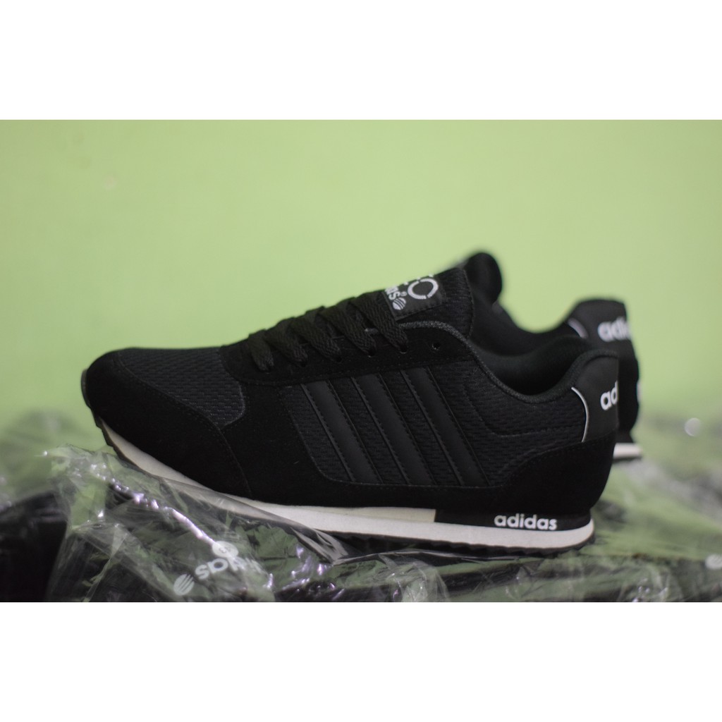 Sepatu sekolah adidas hitam full pria / Sepatu adidas hitam polos