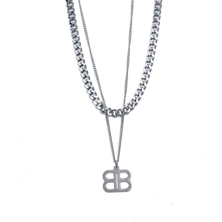 Eropa dan Amerika sederhana ins pribadi huruf B baja titanium kalung wanita ins populer Net merah ni