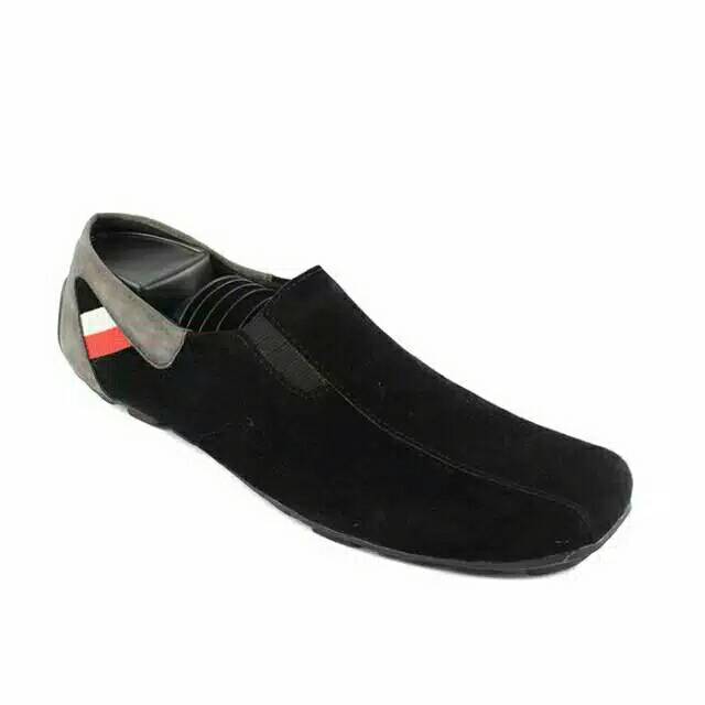 Sepatu Slip On Goodness Play Santai Nyaman Trendy Gaya Nongkrong Casual Fashion Slop Pria Size 39-43