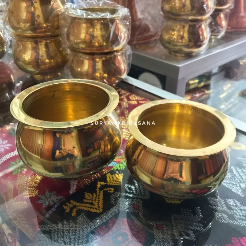 Tempat Tirta Bali Kuningan | Sangku caratan | Tempat bija sangku bali air suci | Hiolo tempat tancap