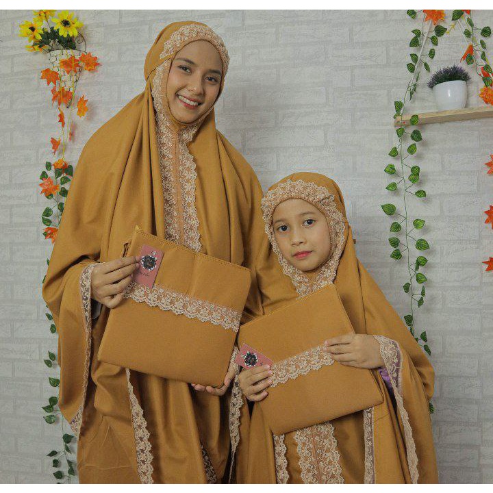 Mukena Couple Seragam Ibu Anak Lace Bordir Mewah by Pink Rafa.