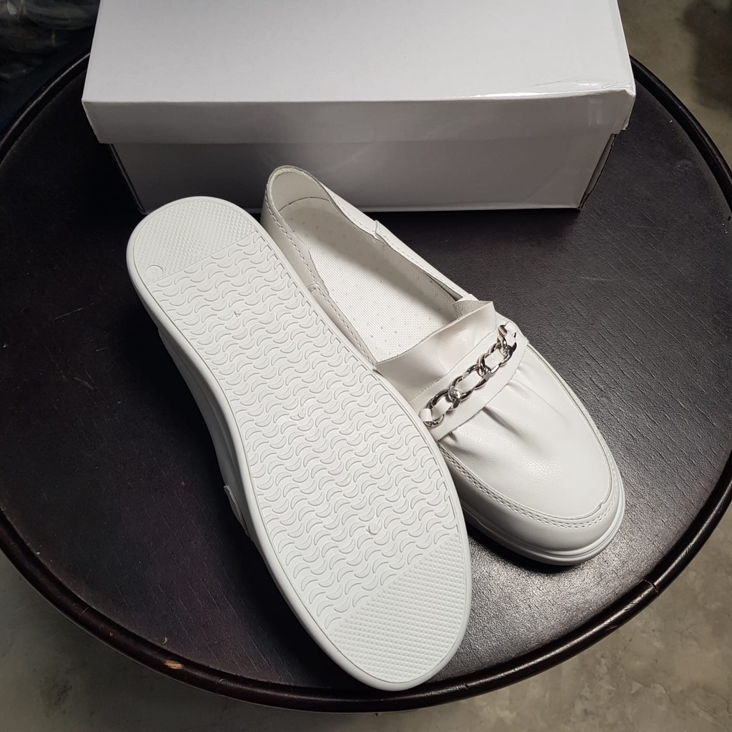 [✅BISA COD] 21011 SEPATU WANITA IMPORT SELIP PUTIH SEDERHANA DENGAN RANTAI (REAL PICTURE)