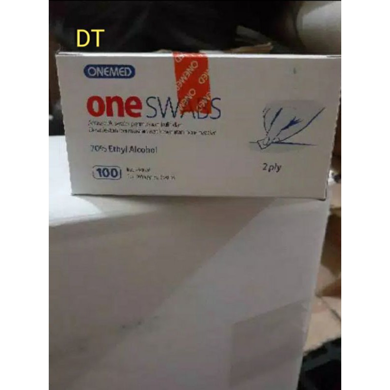 Alkohol Swabs 70% merek onemed 100 pcs / alkohol swab