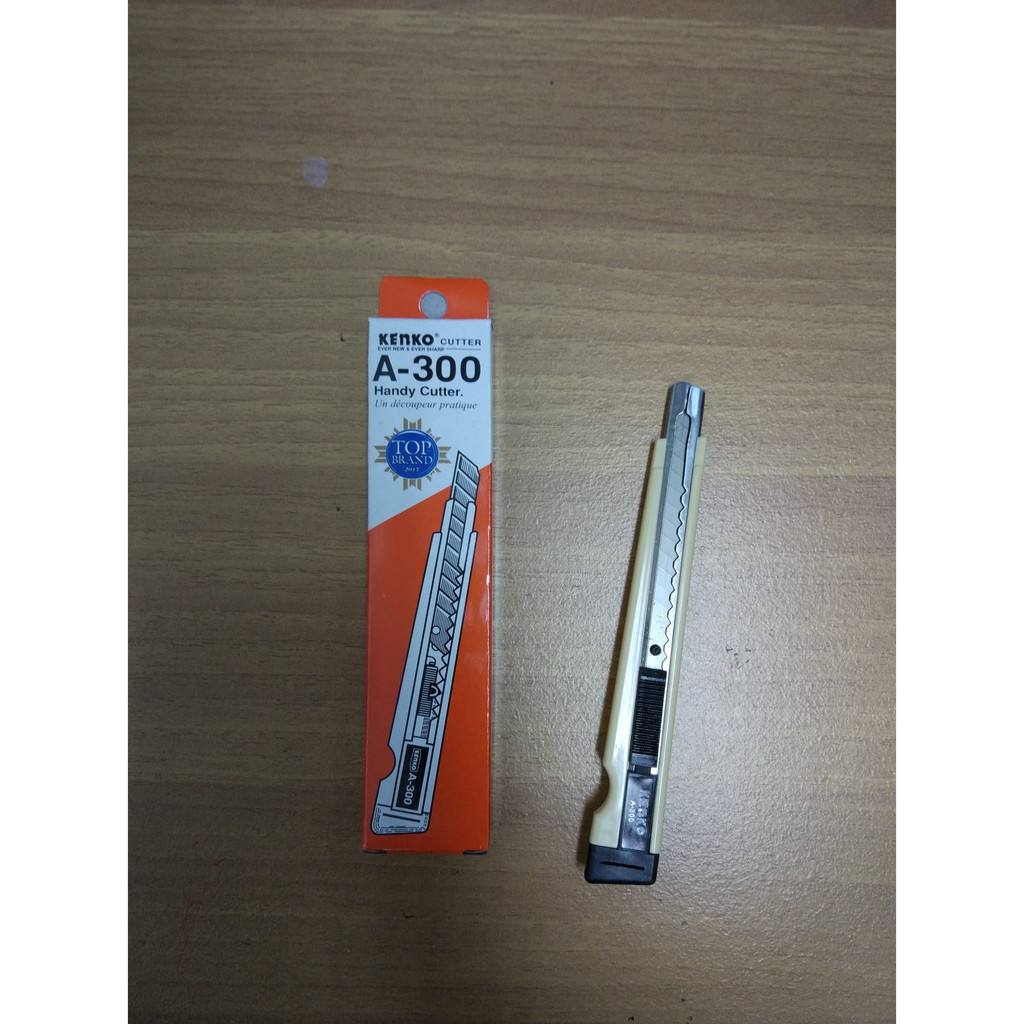 

Cutter A-300 (Kecil) - KENKO