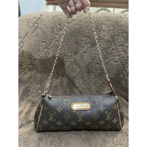 LV Eva Pochette