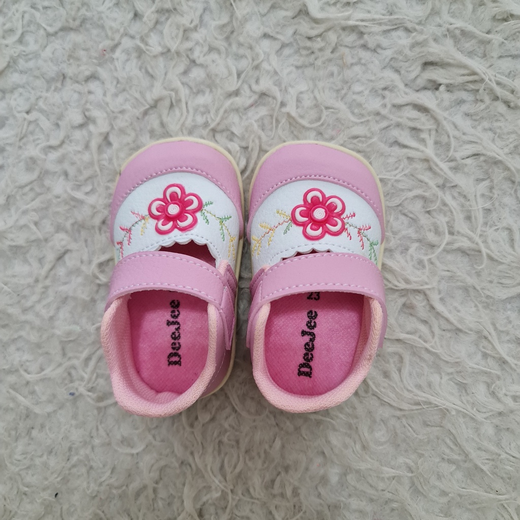 Sepatu bayi karet lucu