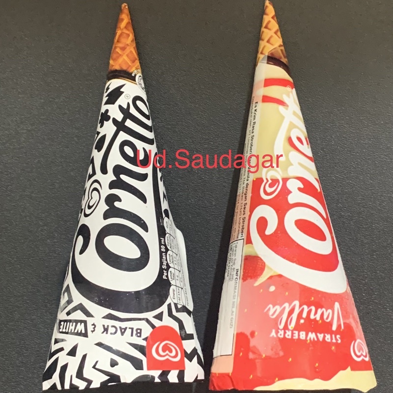 

Ice Cream Walls Es Krim Cornetto Classic Strawberry / Black & White