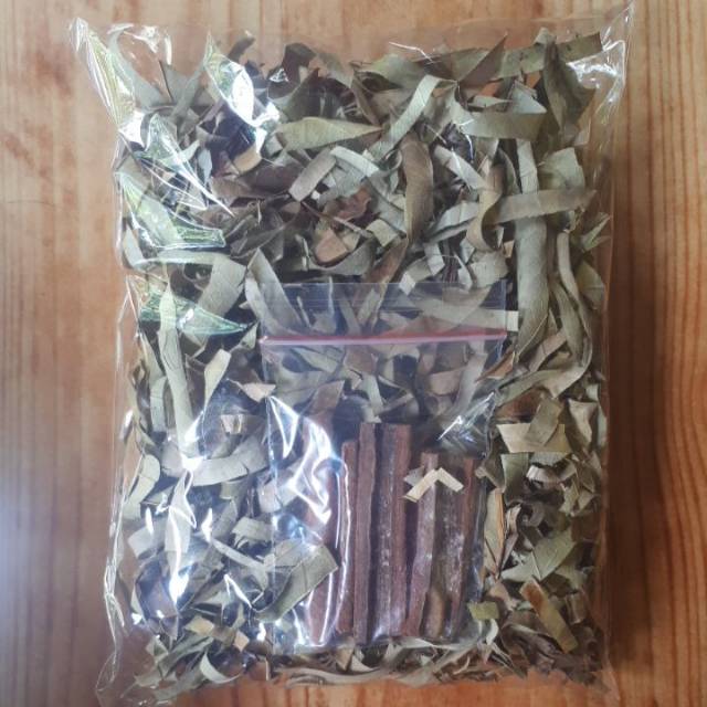 

Obat Herbal Daun Karet kebo kering 50gr + Kayu manis